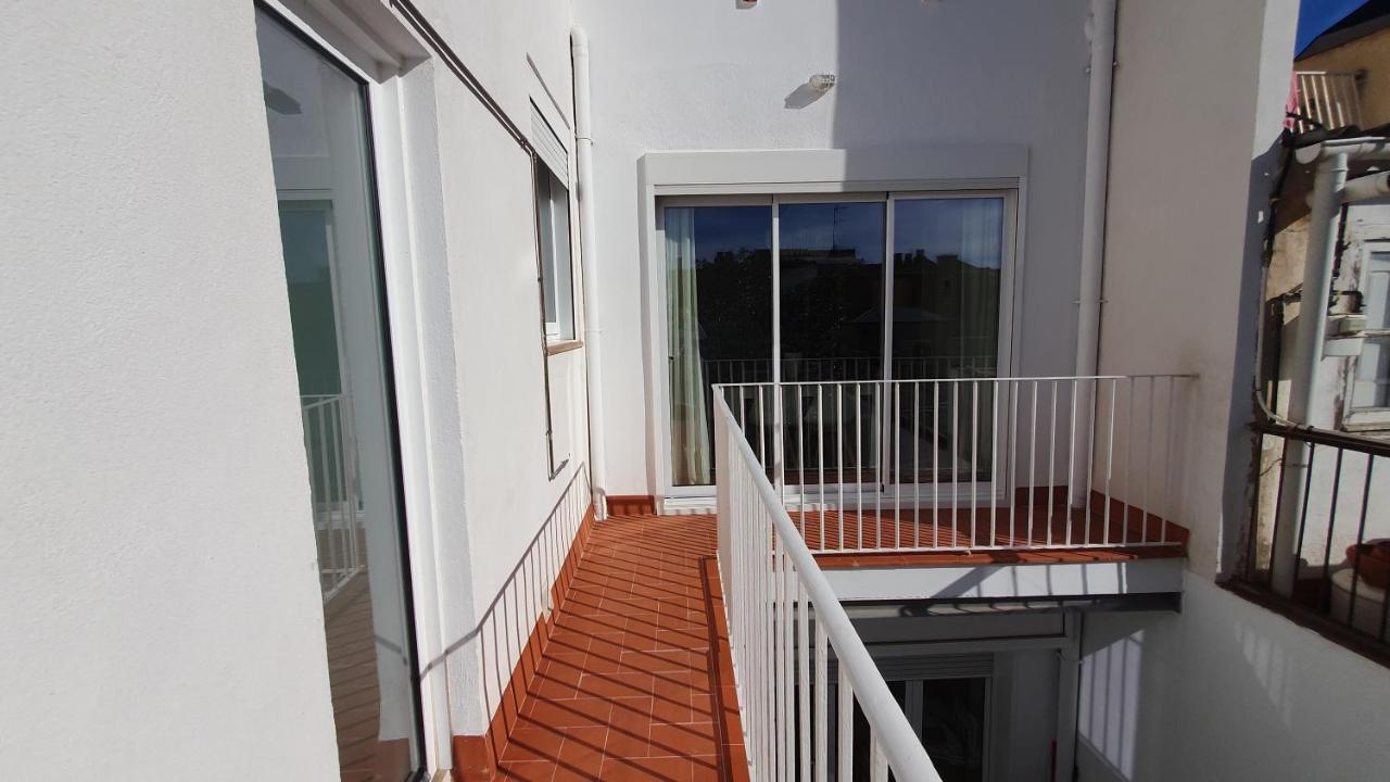 Apartamento Nuevo En Terrassa Centro Экстерьер фото