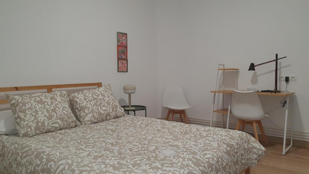 Apartamento Nuevo En Terrassa Centro Экстерьер фото