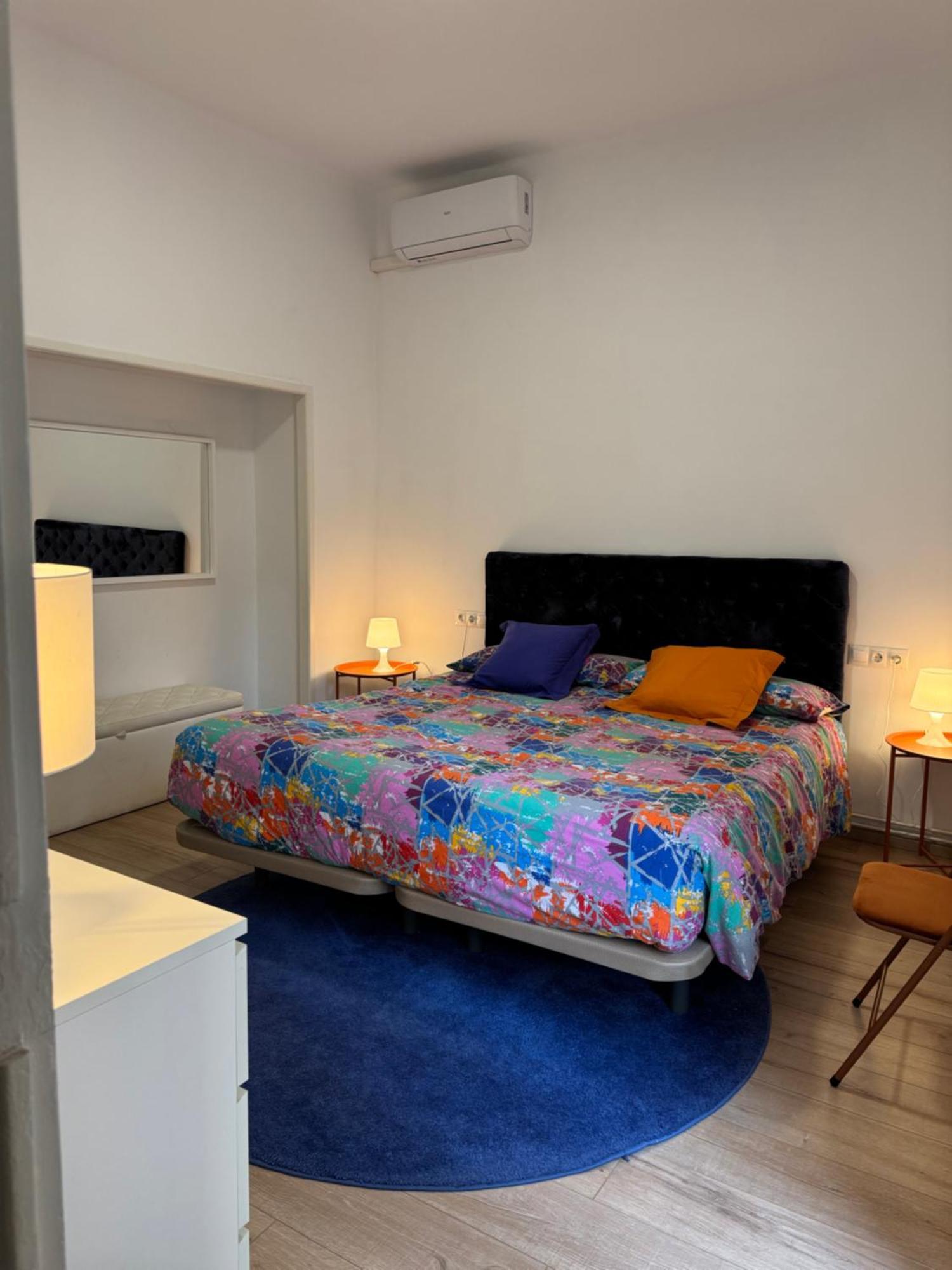 Apartamento Nuevo En Terrassa Centro Экстерьер фото